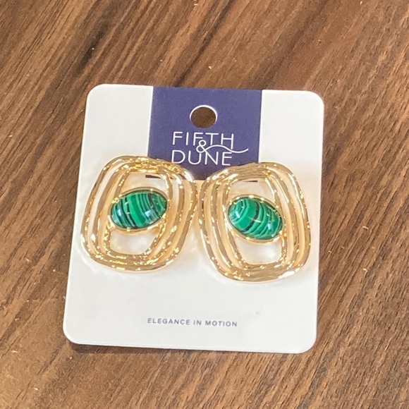 fifth & dune Jewelry - Gold and Green Earrings